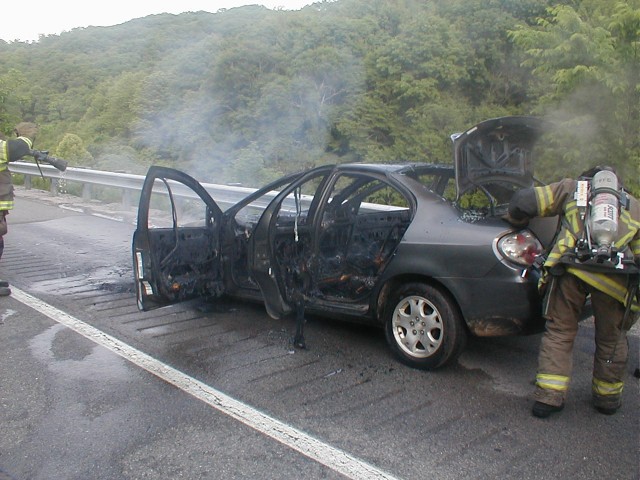 CAR FIRE INTERIOR I 79 5/24/09